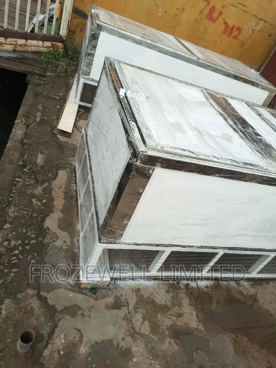 Ice Block Machine Chest