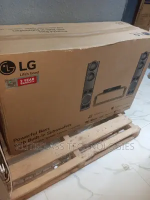 Brand New Durable LG DVD Home Theater System LHD687BG
