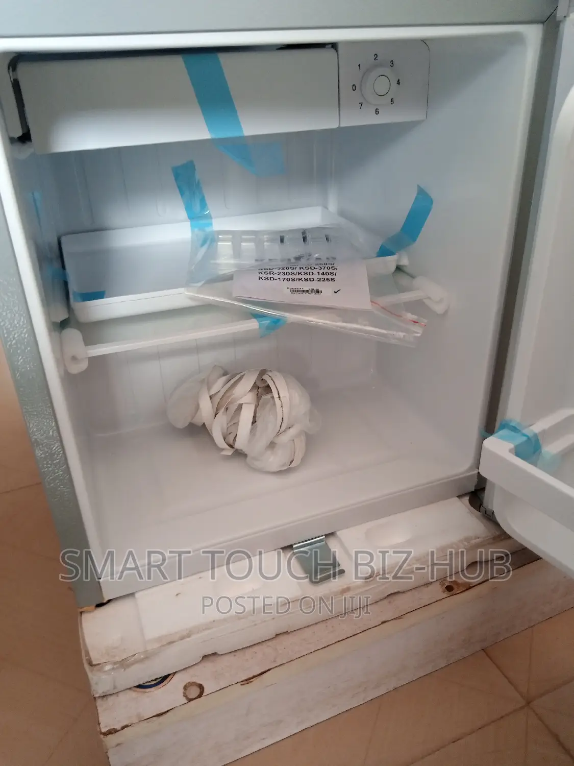 Kenstar Refrigerator Bed Side KSR 70s