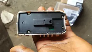 Window Switch Control for S550 222