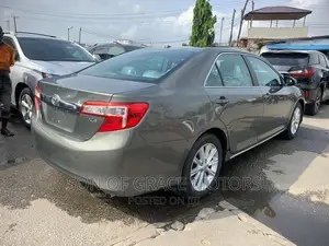 Toyota Camry 2014 Gray