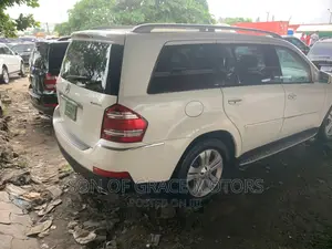 Mercedes-Benz GL-Class GL 450 2011 White