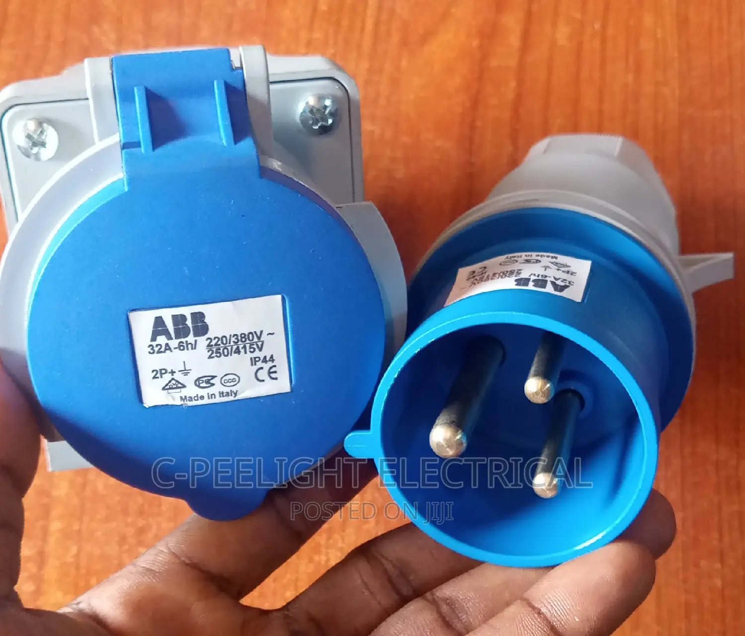 3 Pin Industrial Socket