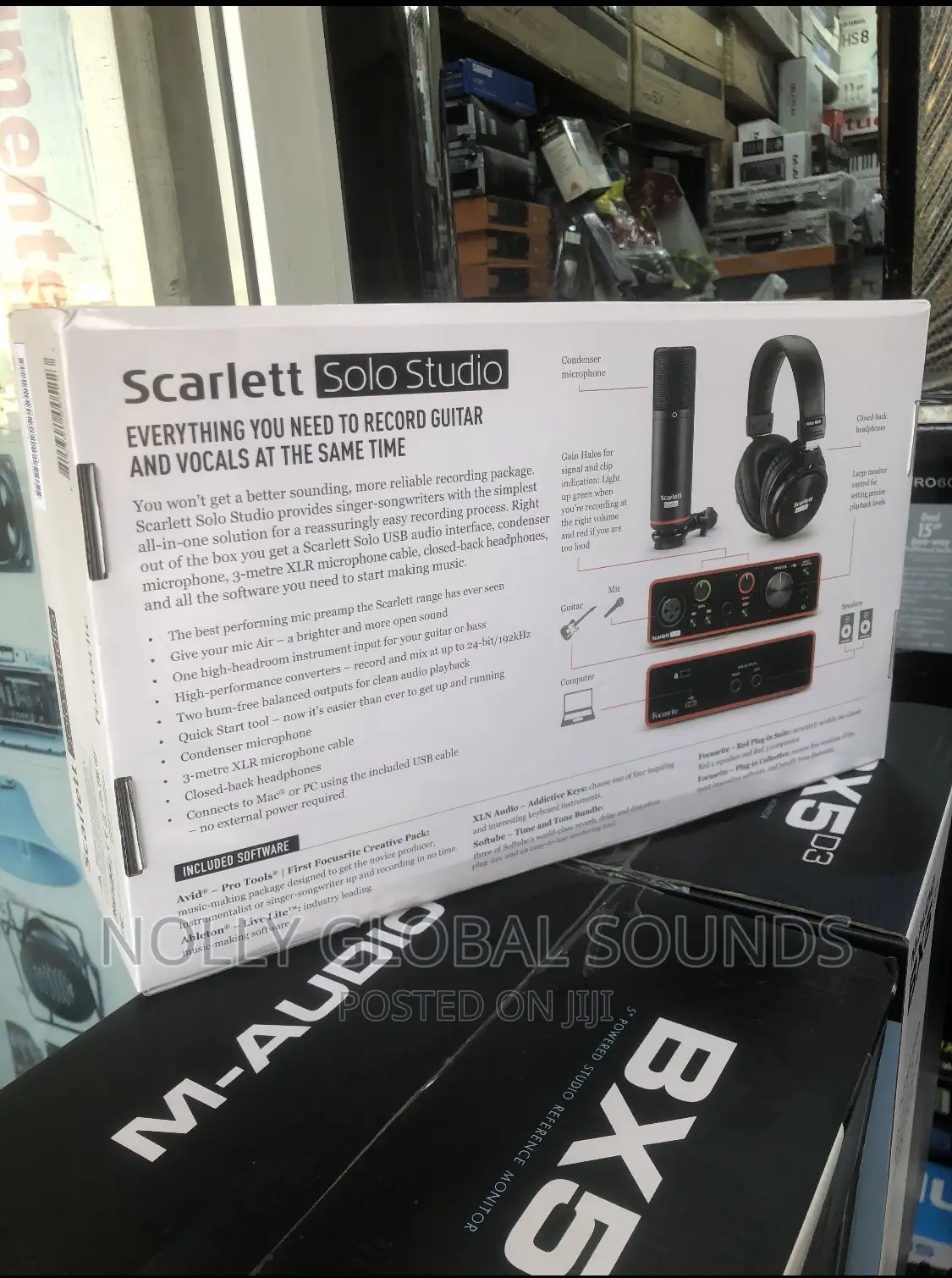 Focusrite Scarlett Solo Studio 3rd Gen USB Interface Bundle