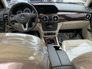 Mercedes-Benz GLK-Class 350 4MATIC 2014 Red
