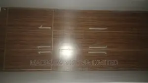 3bdrm Block of Flats in Adeniyi Jones Ikeja for rent