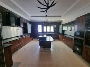 5bdrm House in Banana Island, Ikoyi for rent