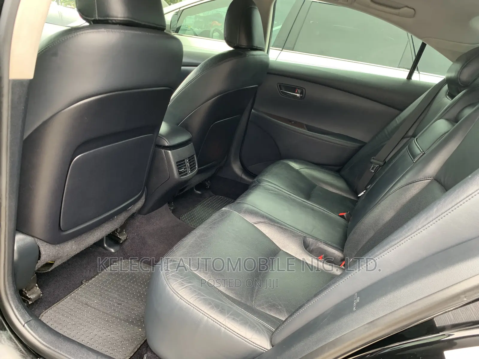 Lexus ES 350 2011 Black