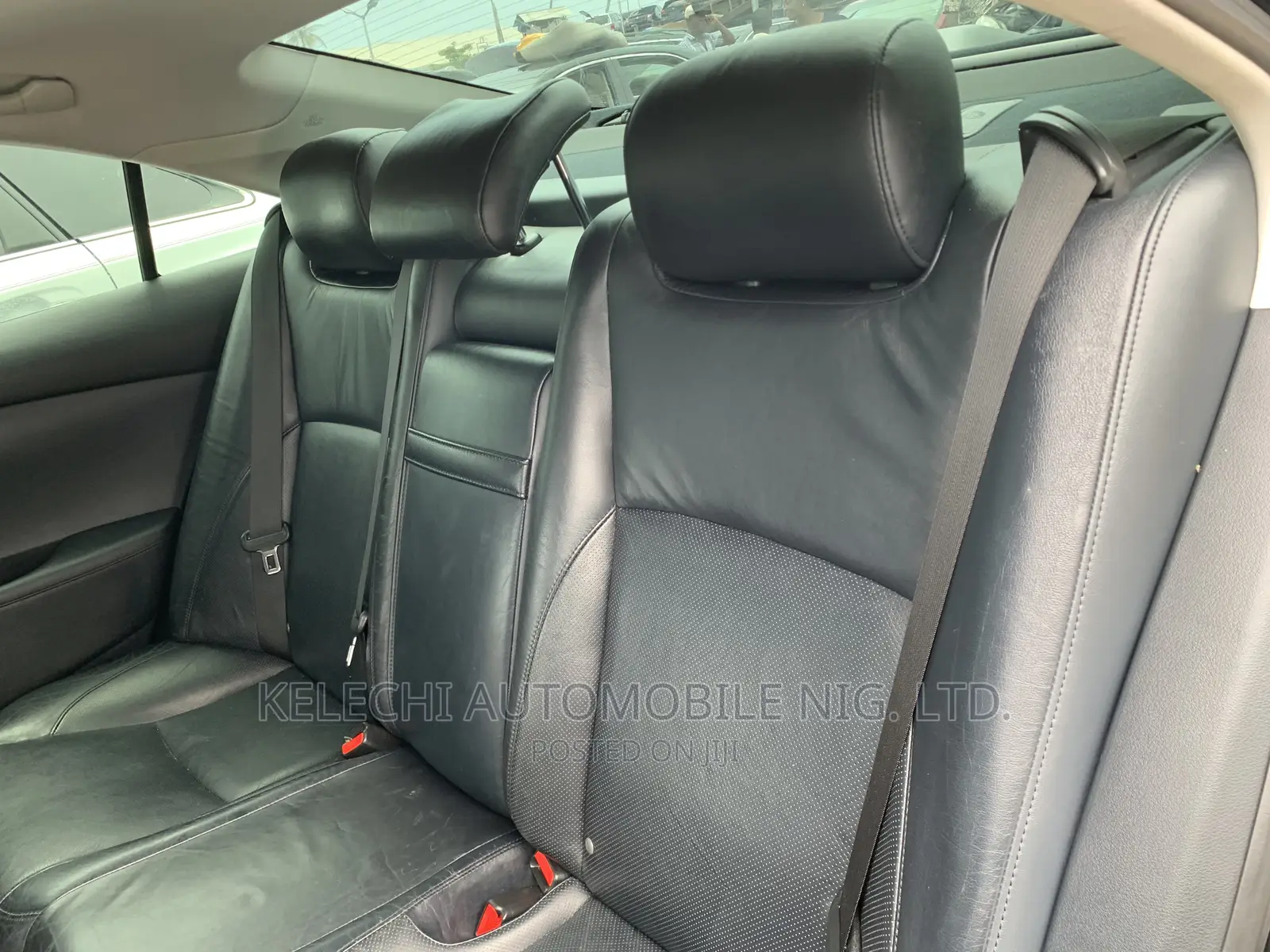 Lexus ES 350 2011 Black