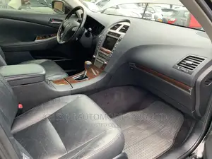 Lexus ES 350 2011 Black
