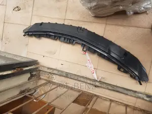 CLA 250 Front Bumper Complete Clips