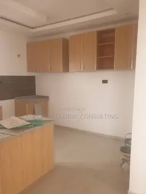 Furnished 3bdrm Block of Flats in Magodo Phase 2 for rent