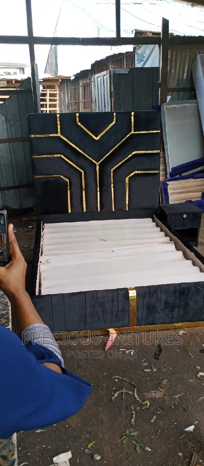 Bed Frame /Stand