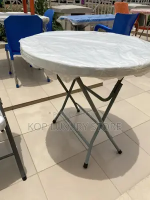 3ft Round Table