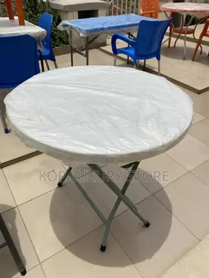 3ft Round Table