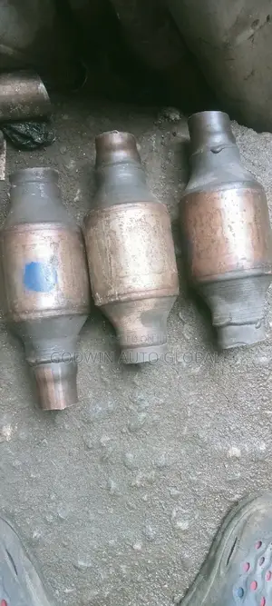 Center Catalyst Toyota RAV4 2008 Model