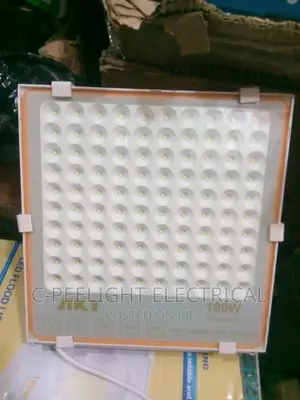 100w Flood Light AKT