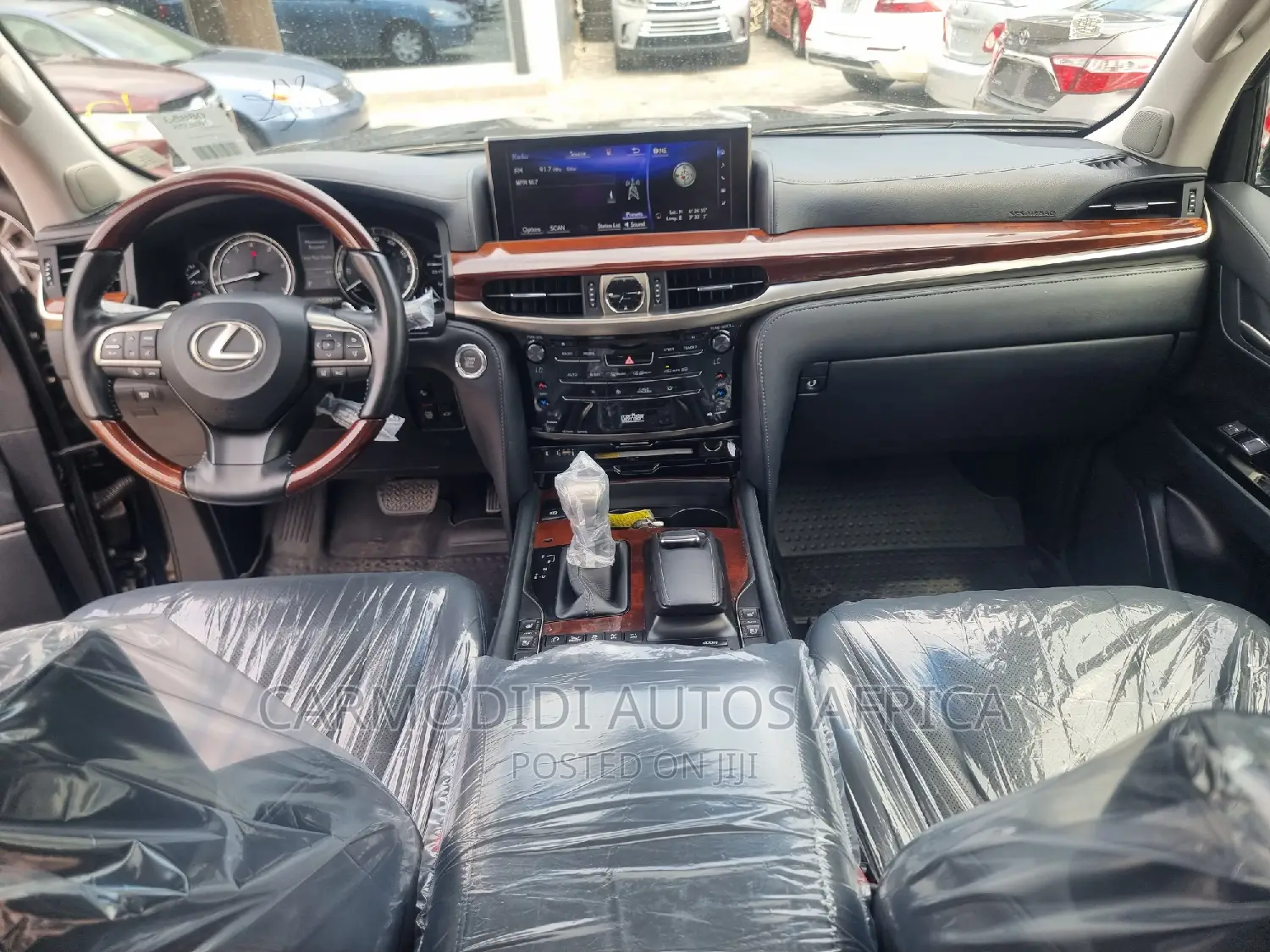 Lexus LX 2016 Black