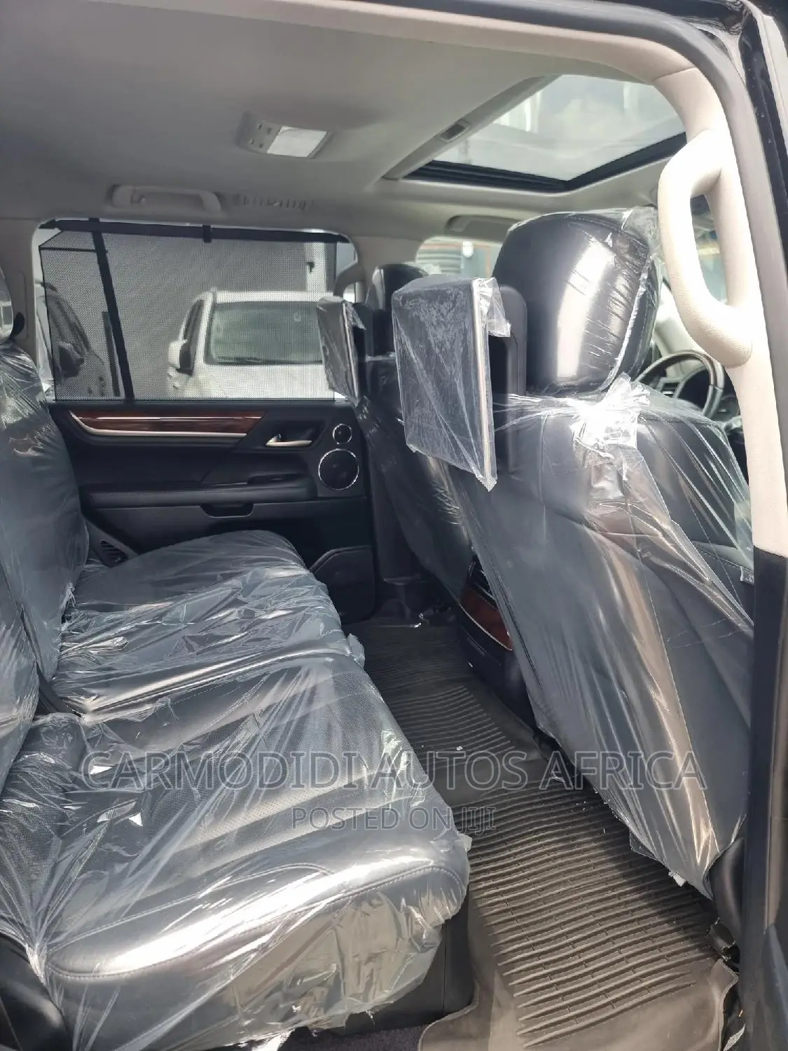 Lexus LX 2016 Black