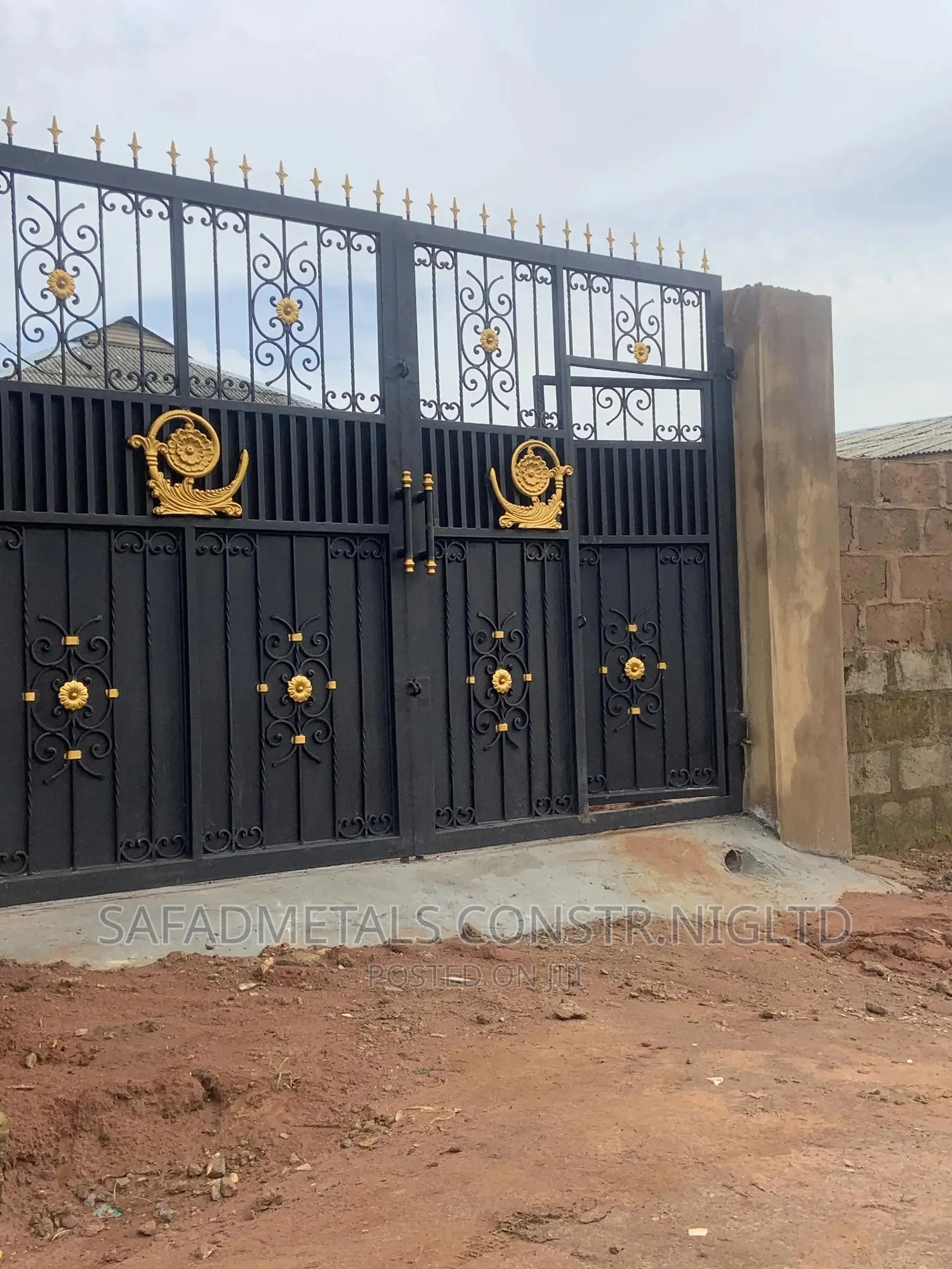Gate Viewable Design
