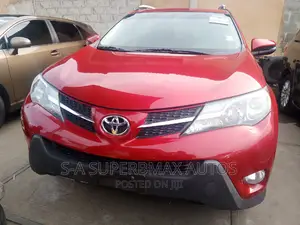 Toyota RAV4 2015 Red