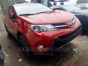 Toyota RAV4 2013 Red