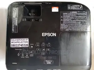 Full HD Projector With a Wide-Screen, High-Colour Brightness
