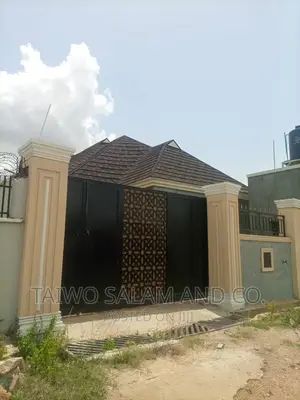 Photo - Furnished 4bdrm Bungalow in Kasumu Estate, Akala Express for sale