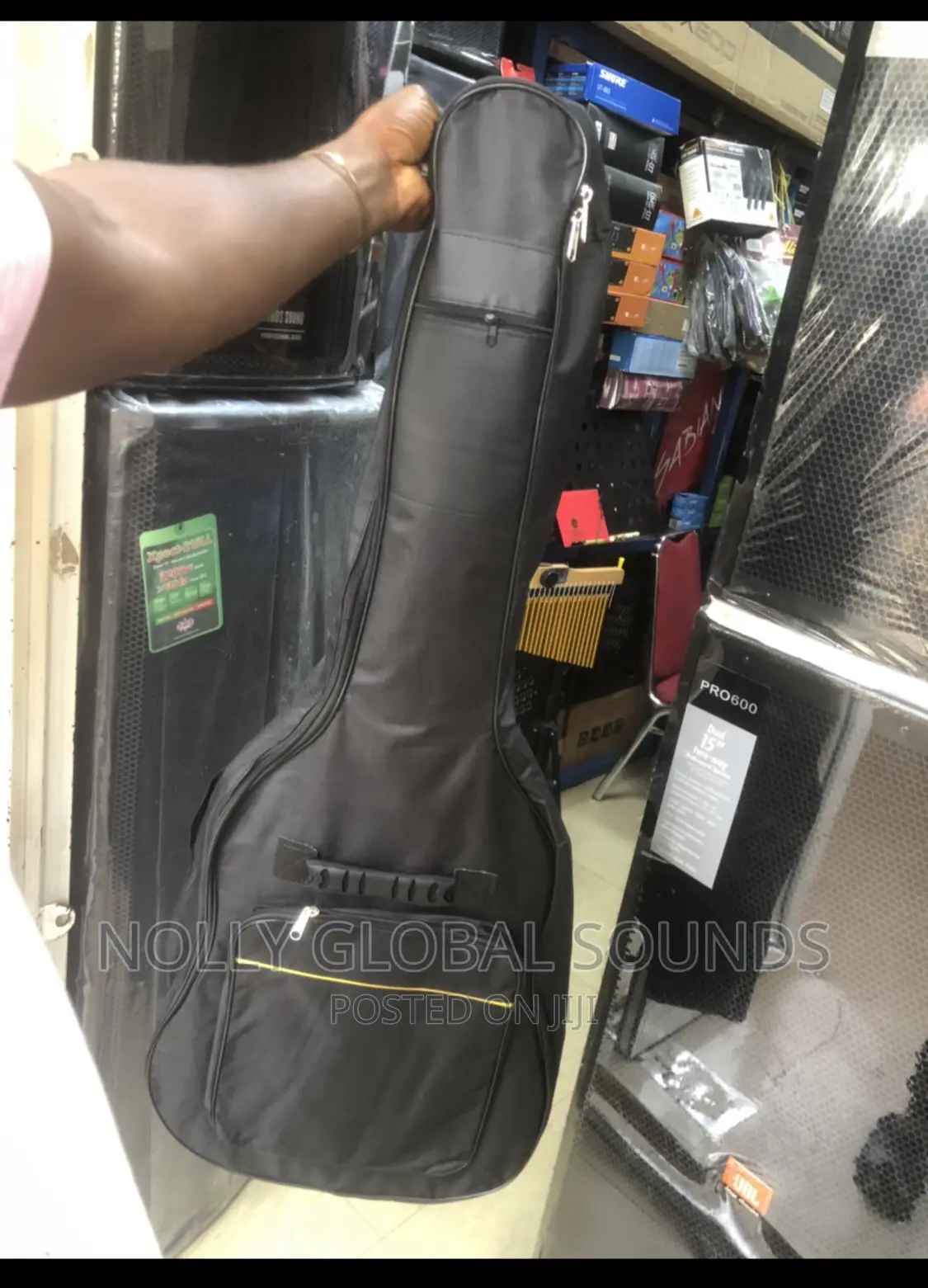 Guitar Bag With Thick Padding Dual Adjustable Shoulder Strap
