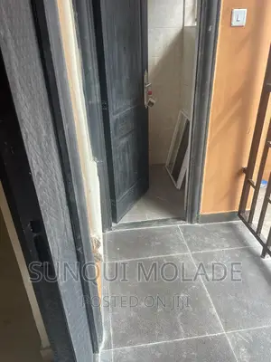 Furnished Mini Flat in Aguda for rent