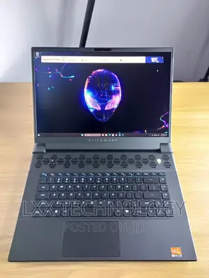 New Laptop Dell Alienware M16 R1 32GB AMD Ryzen 9 SSD 2T