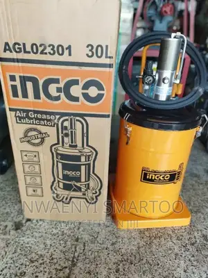 30litres Ingco Pneumatic Grease Bucket