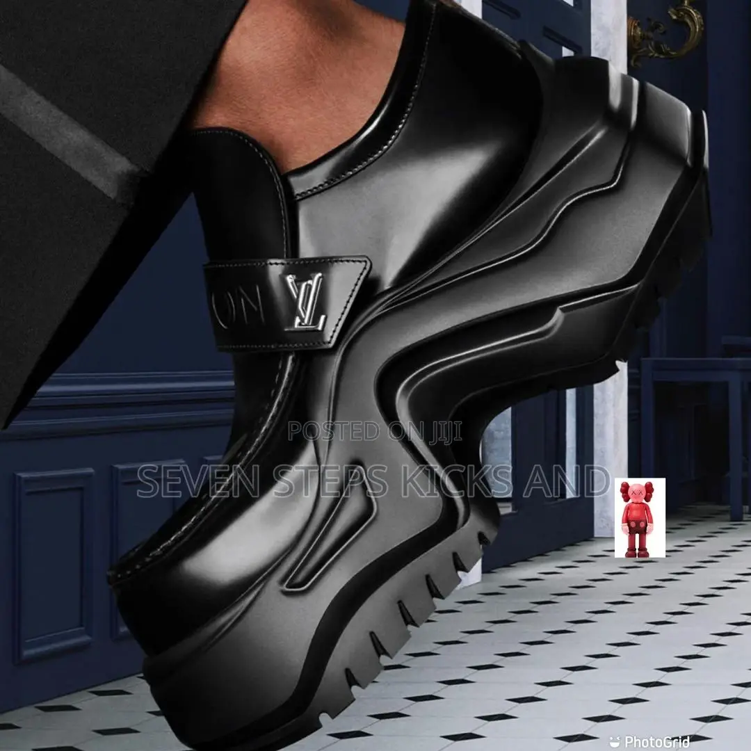 Luxury Louis Vuitton Classic Arclight 2.0 Platform Loafers