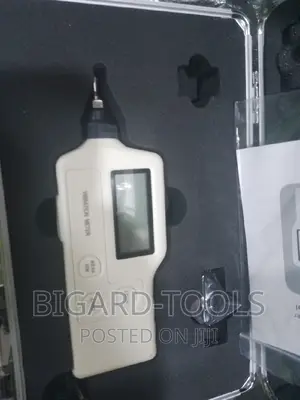 Vibration Meter (Digital)