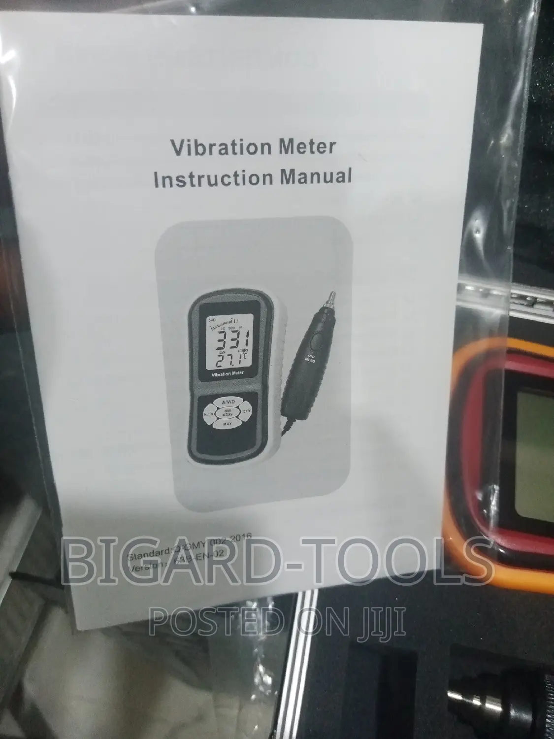 Digital Vibration Meter