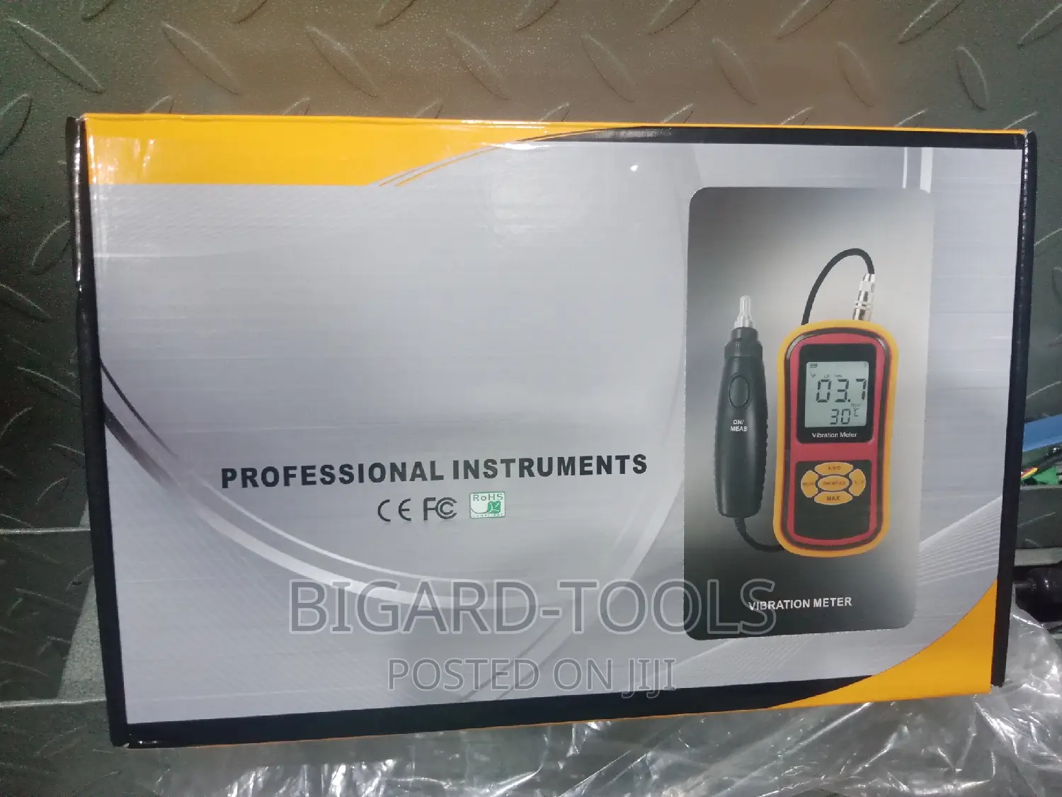 Digital Vibration Meter