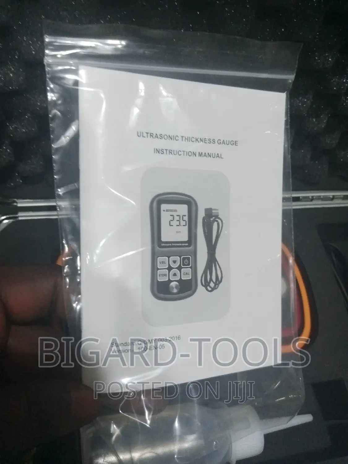 Ultrasonic Thickness Gauge