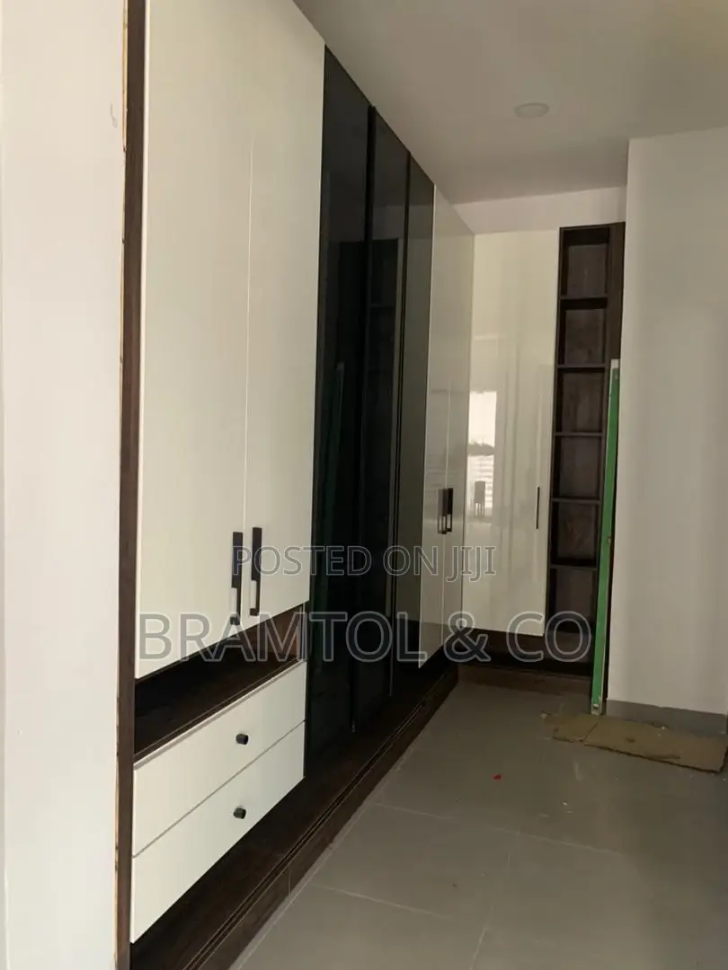 6bdrm Duplex in Katampe Extension for rent