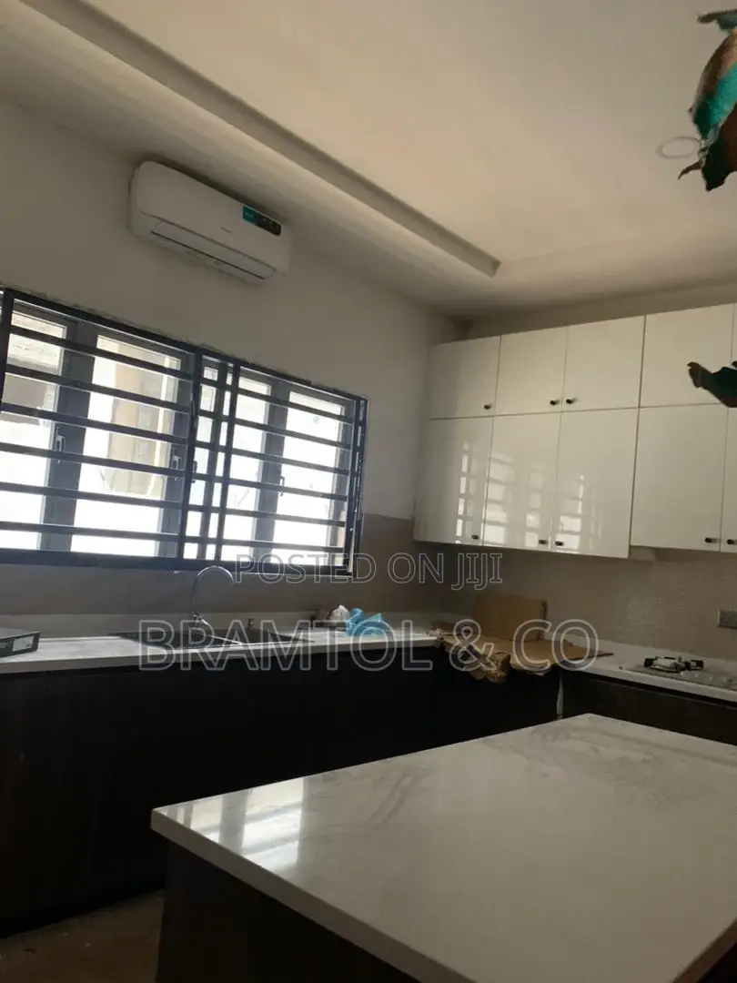 6bdrm Duplex in Katampe Extension for rent