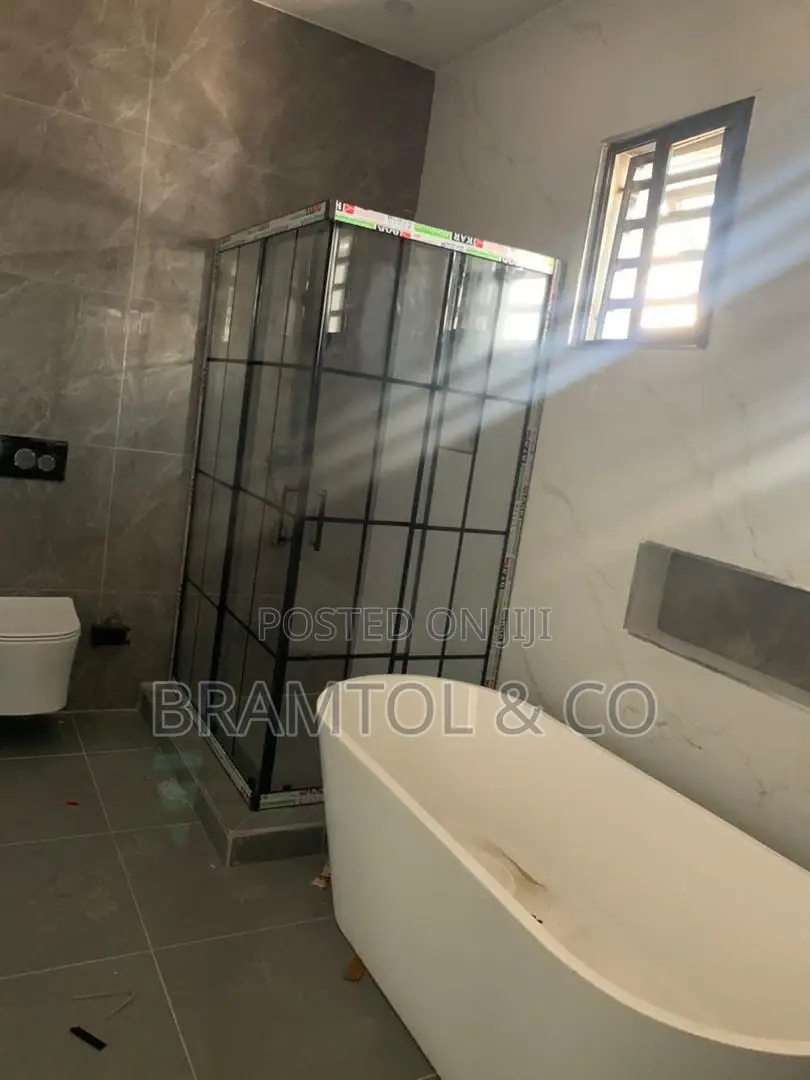 6bdrm Duplex in Katampe Extension for rent