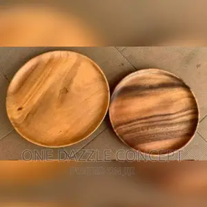 Aucasia Wooden Plate (24cm)