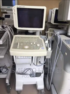 GE Logiq 200 Ultrasound Machine.