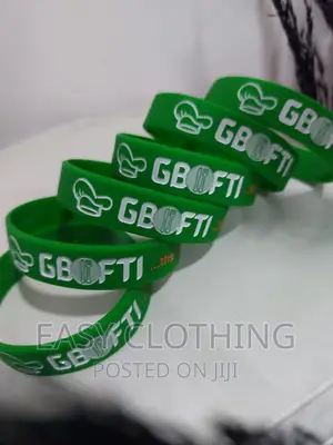 Quality Thick Wrist Band With Lasting Customizing in Bulk