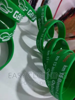 Quality Thick Wrist Band With Lasting Customizing in Bulk