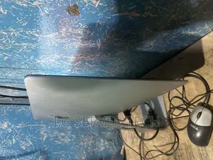Desktop Computer Apple iMac 8GB Intel Core I5 HDD 1T