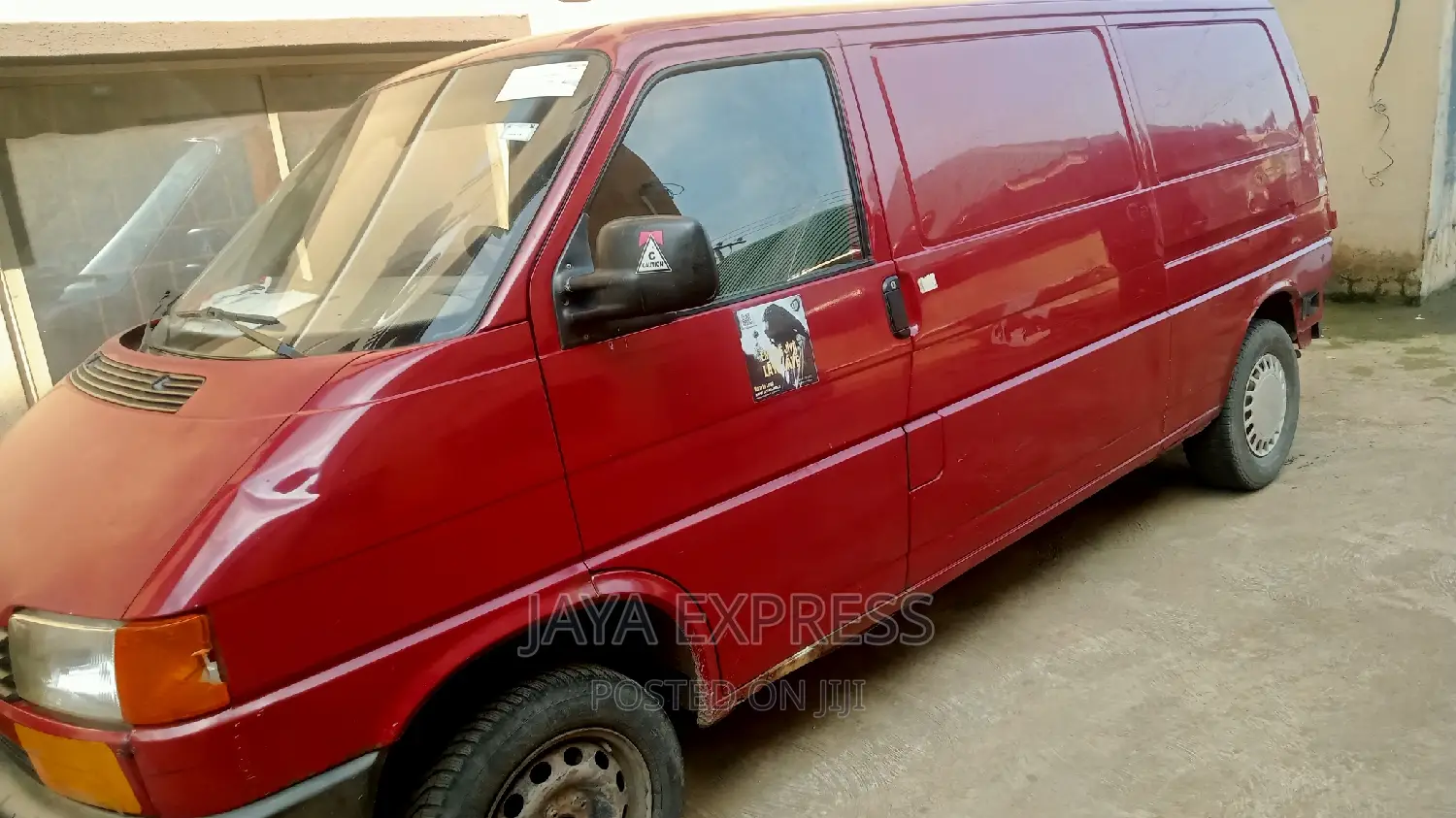 Van Expert Service.
