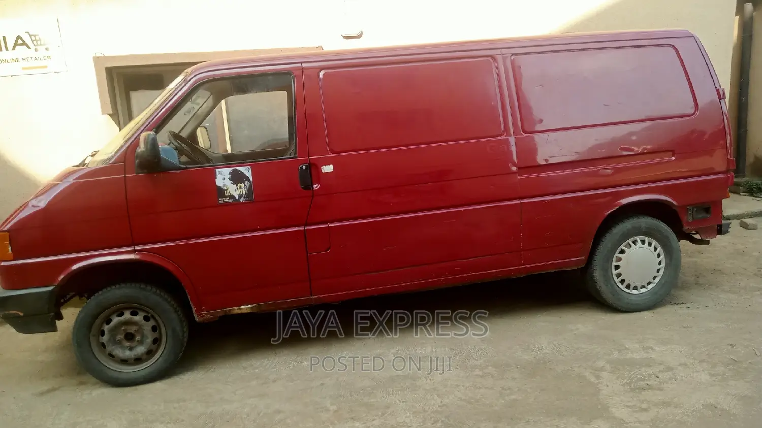 Van Expert Service.