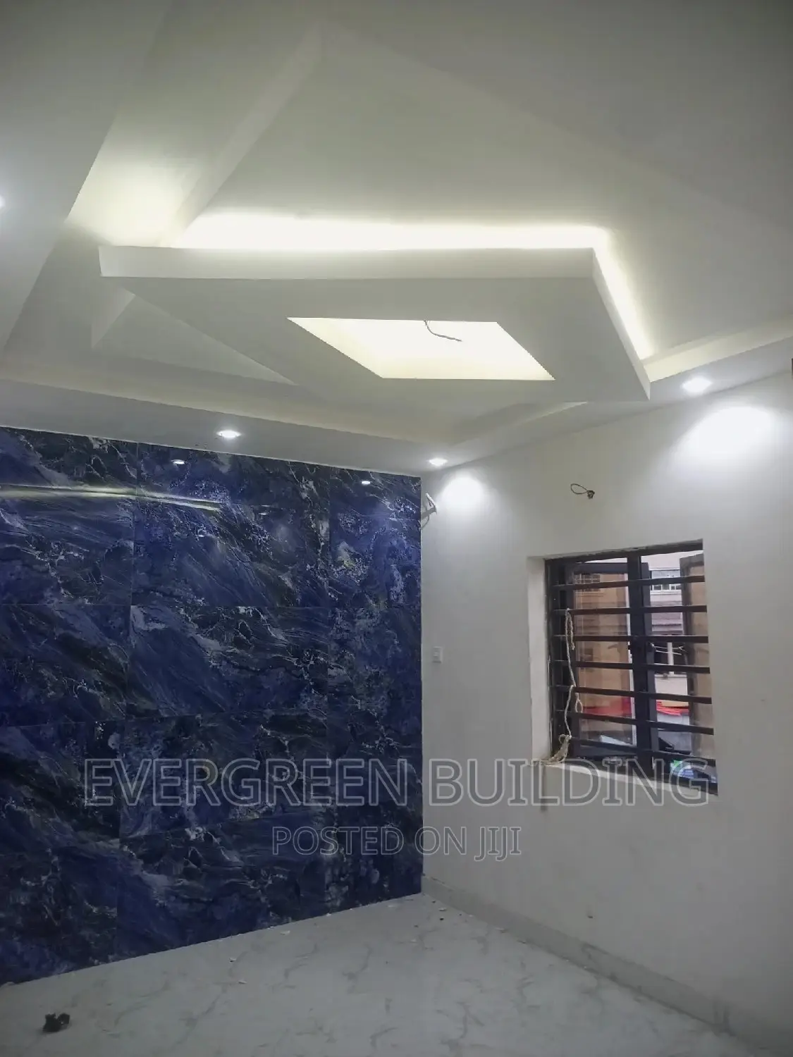Pop TV Stand, Ceiling, Wall Screeding