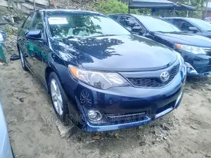 Toyota Camry 2013 Black