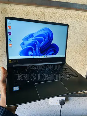 Laptop Acer Swift 5 8GB Intel Core I7 SSD 256GB